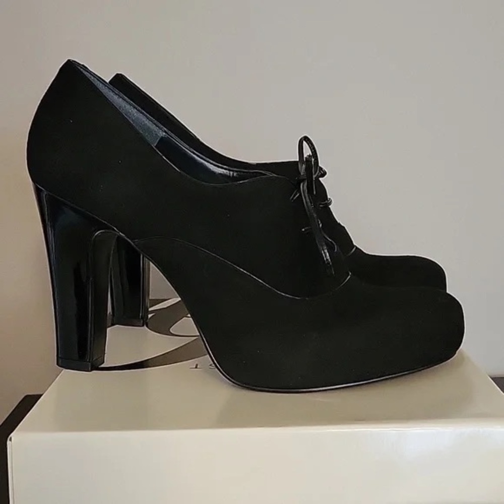 Nine West Black Suede Heels